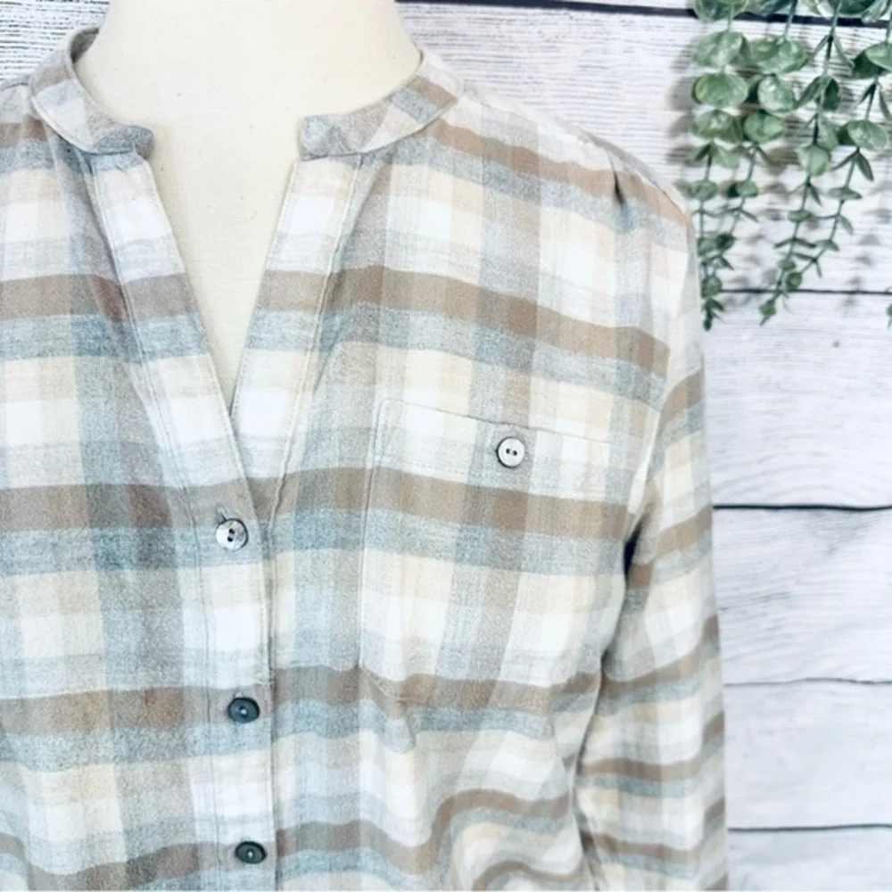 LL BEAN Women's Plaid Flannel Shirt Size Small Soft Cotton Collarless 290384 - Picture 2 of 6